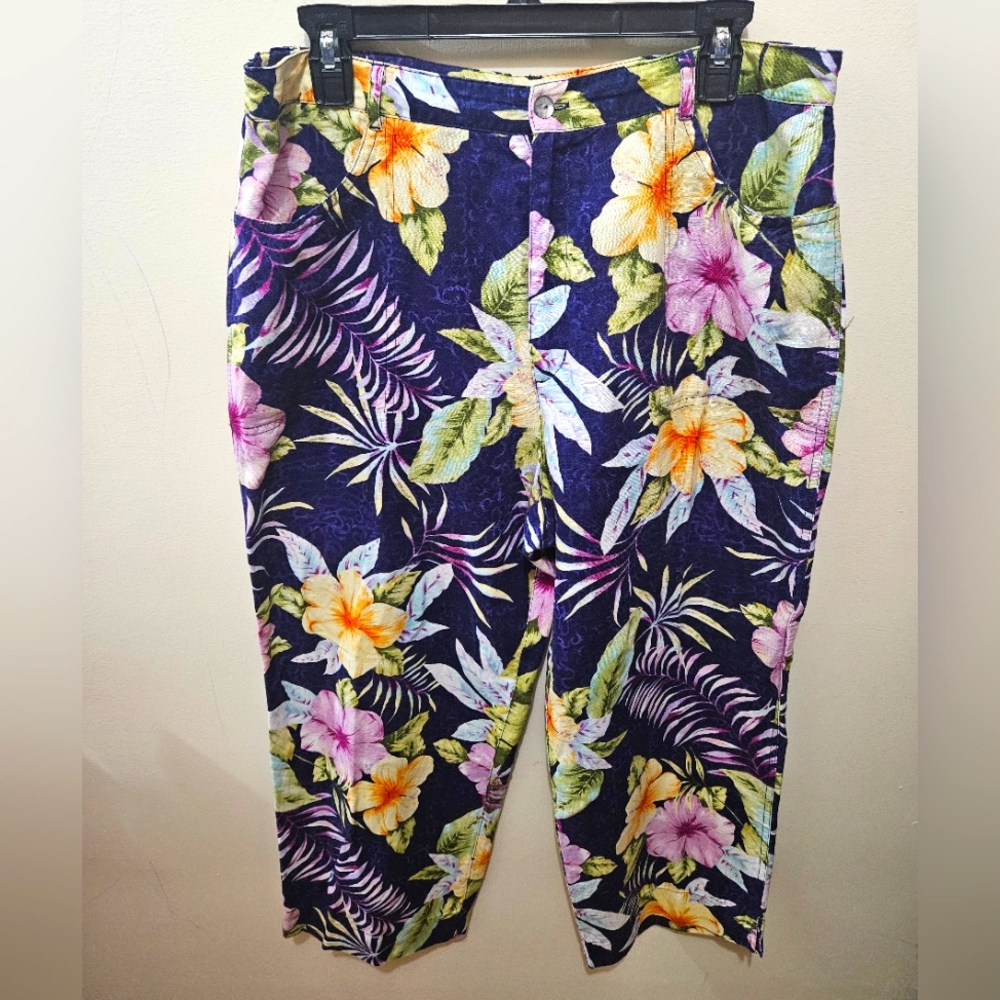 Chico's Purple Floral Tropical Linen Lyocell Wide Crop Flowy Beachy Pants XL 16